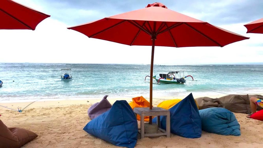 nusa-beach-parasol